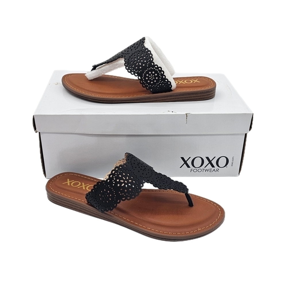 XOXO Rally Floral Cutout Thong Sandals Black Size 6 - Picture 2 of 8